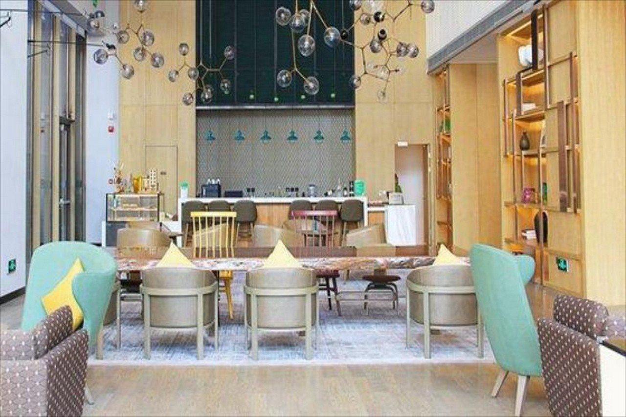 Holiday Inn & Suites Tianjin Downtown By Ihg,Tianjin Drum Tower,Joycity Shopping Mall,Tianjin Ancient Cultural Street,Haihe River,The Porcelain House,Convenient Access To Tianjin Binhai International Airport Exterior photo
