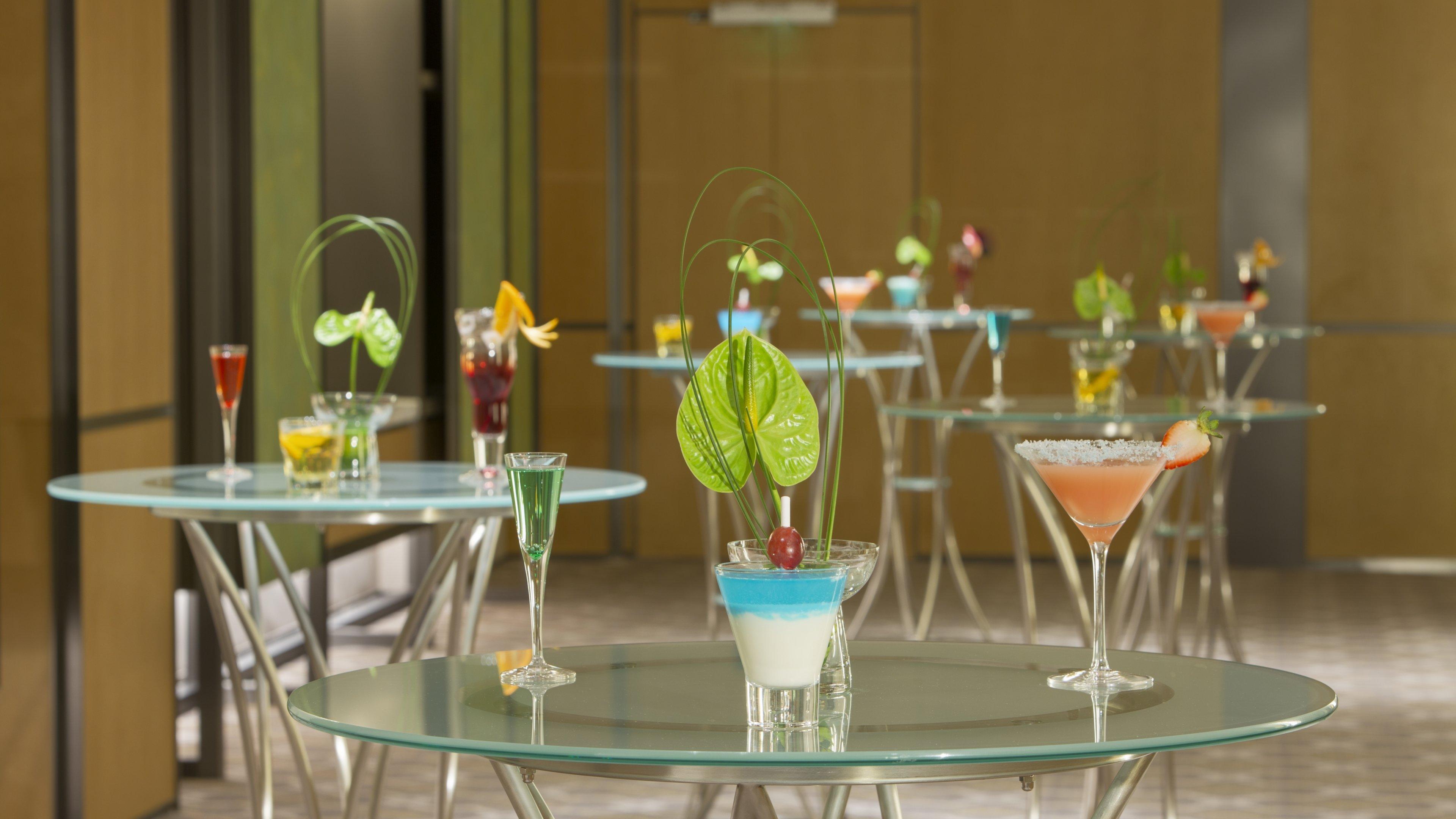 Holiday Inn & Suites Tianjin Downtown By Ihg,Tianjin Drum Tower,Joycity Shopping Mall,Tianjin Ancient Cultural Street,Haihe River,The Porcelain House,Convenient Access To Tianjin Binhai International Airport Exterior photo